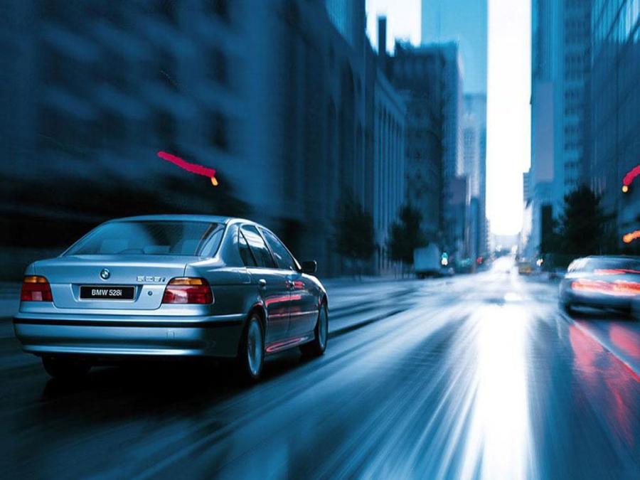  BMW 528i 1995 года  (фото 4 из 5)